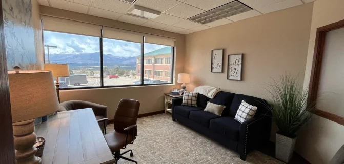 colorado-springs-counseling-office-3