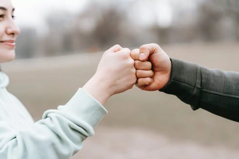 4 Ways to Help Someone with Depression: Be a Beacon of Hope